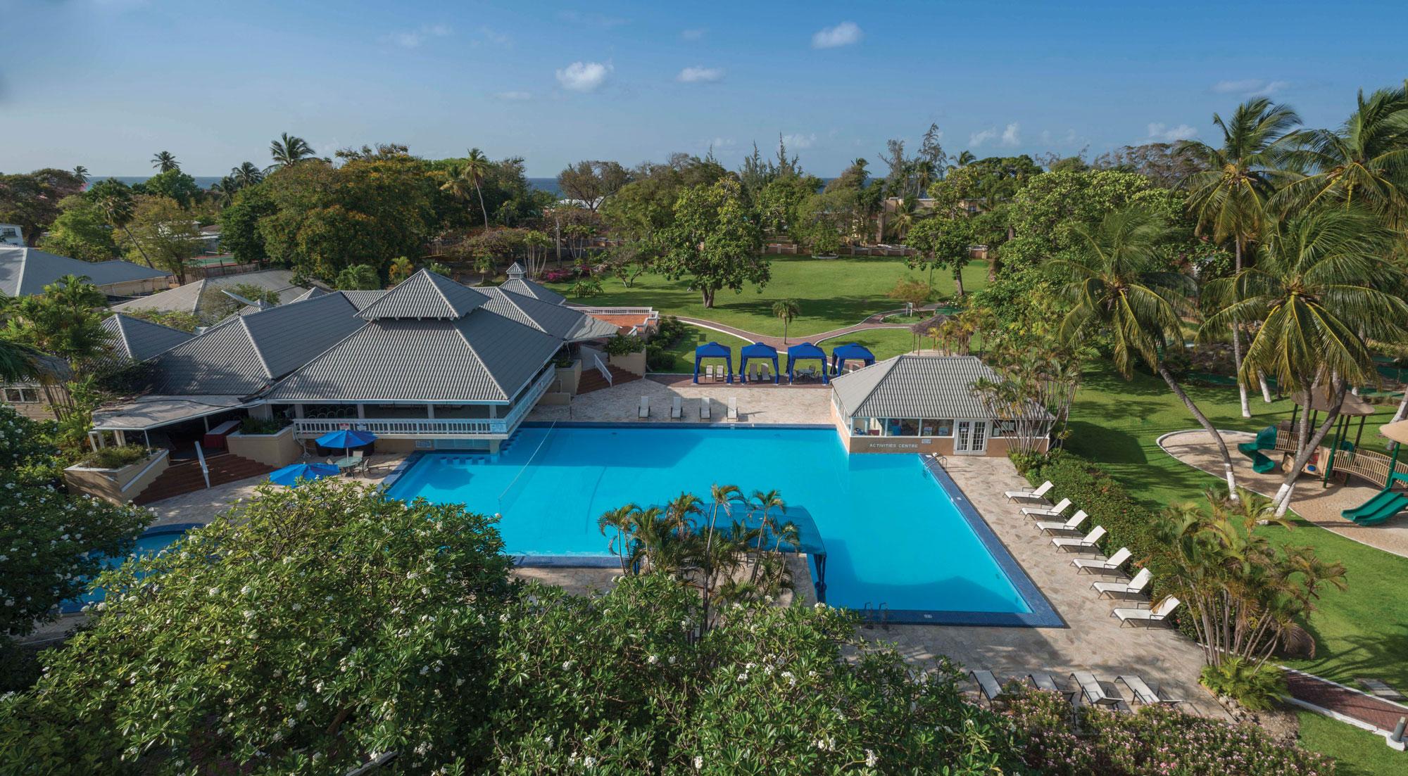 Divi Southwinds Beach Resort Christchurch Exterior foto