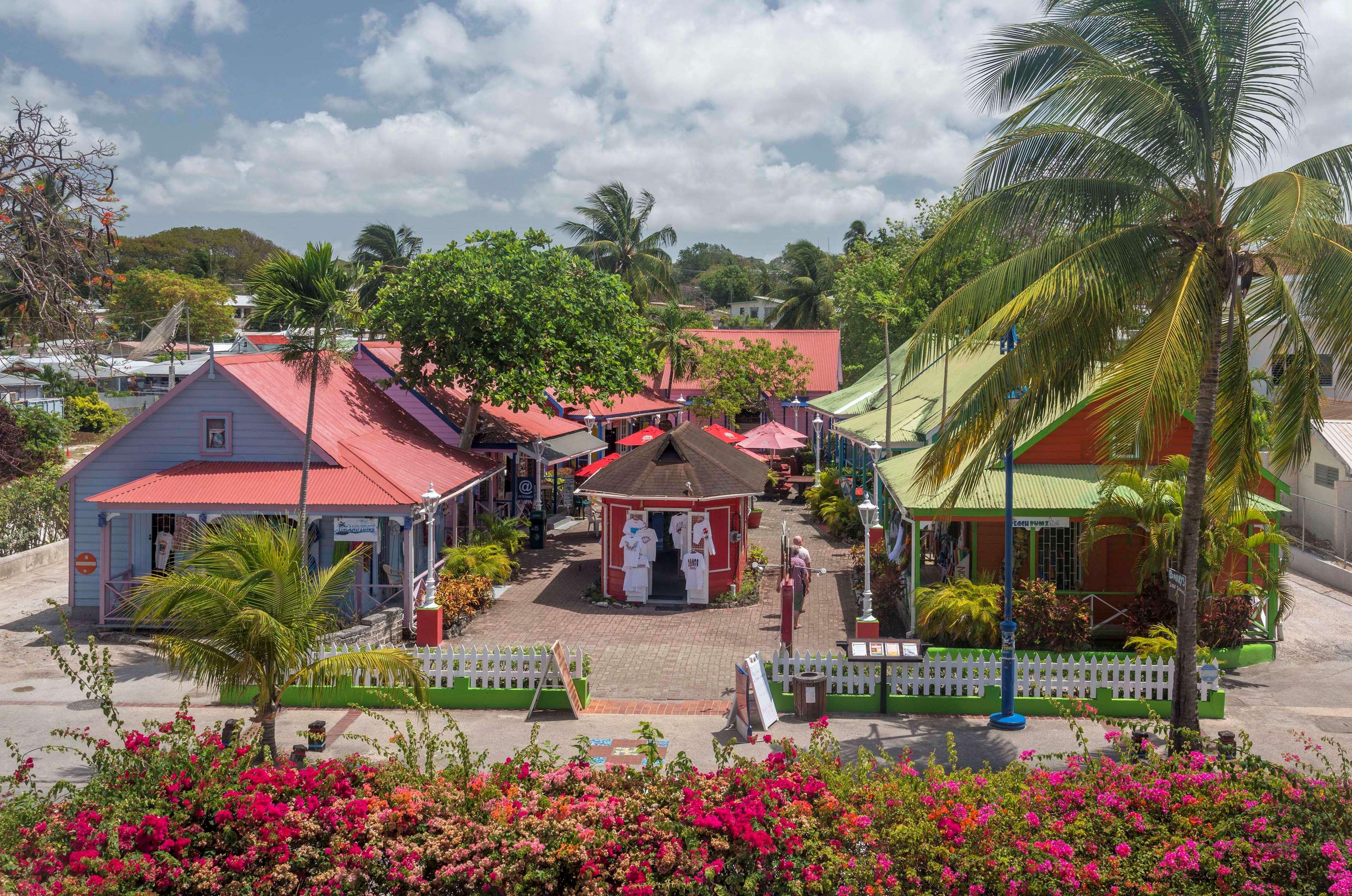 Divi Southwinds Beach Resort Christchurch Exterior foto