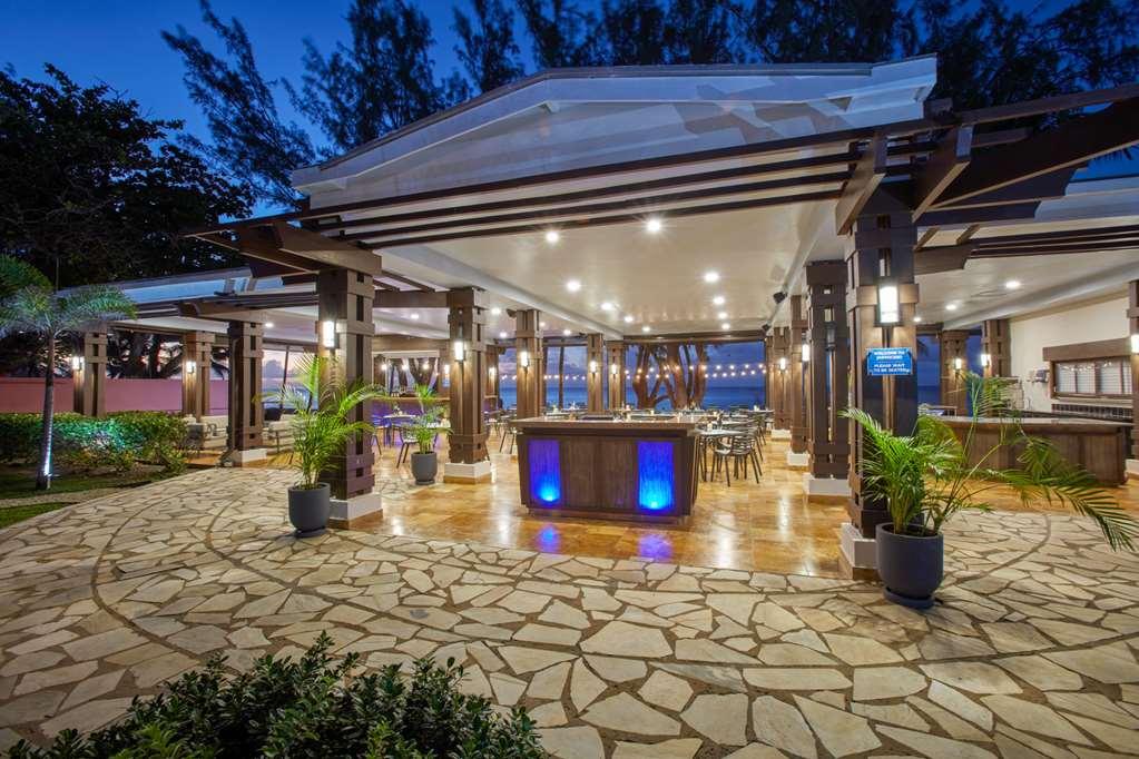 Divi Southwinds Beach Resort Christchurch Restaurant foto