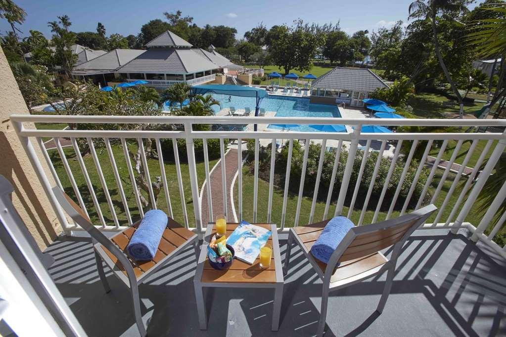 Divi Southwinds Beach Resort Christchurch Zimmer foto
